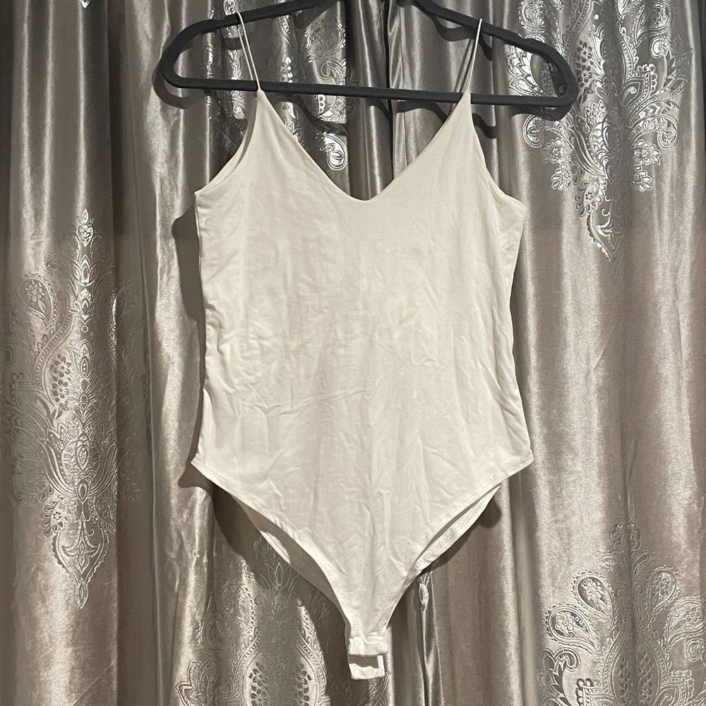 Juniors White Spaghetti Strap Bodysuit